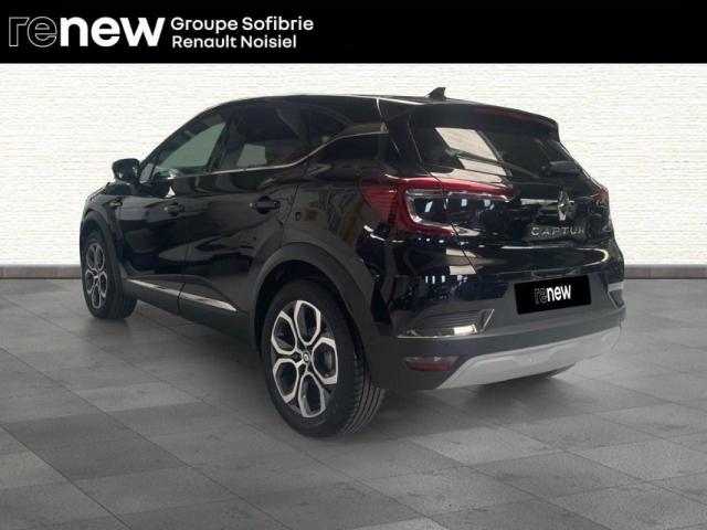 Renault Captur image 8