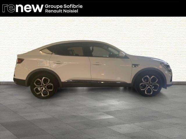 Renault Arkana image 9