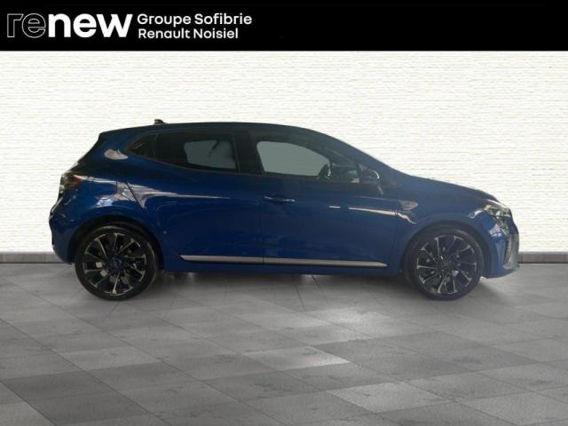 Renault Clio image 9