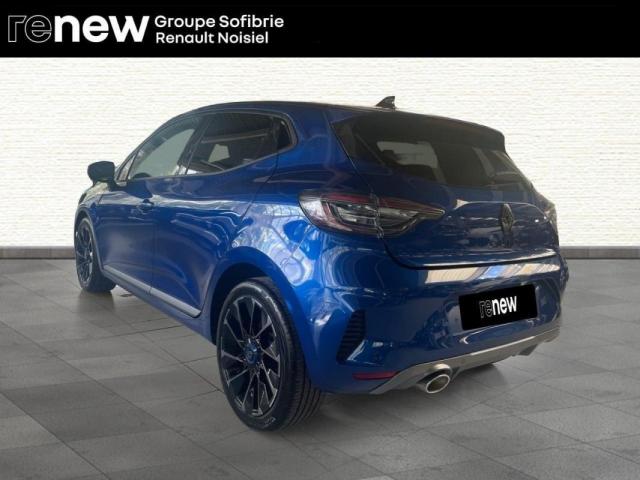 Renault Clio image 2