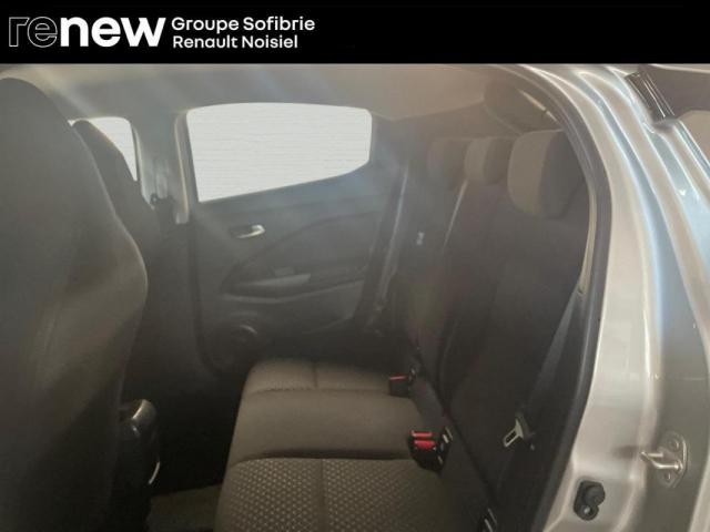 Nissan Juke image 4