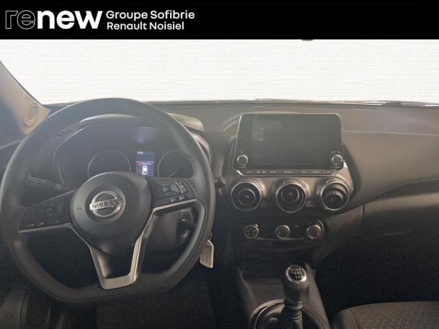 Nissan Juke image 8