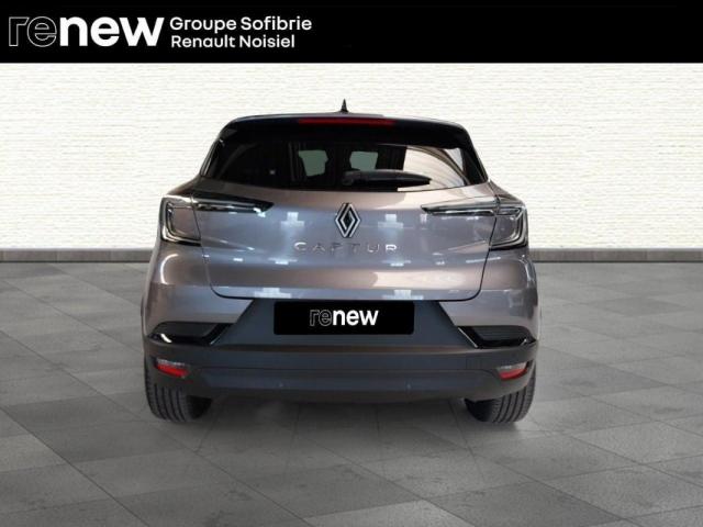 Renault Captur image 1