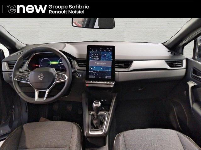 Renault Captur image 6
