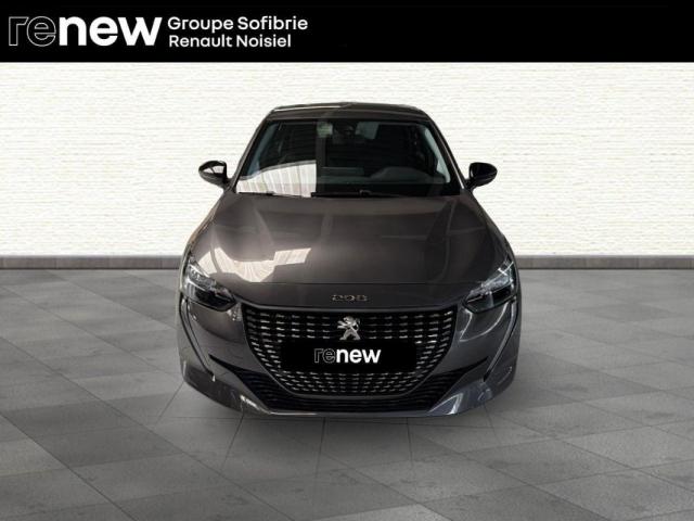 Peugeot 208 image 8