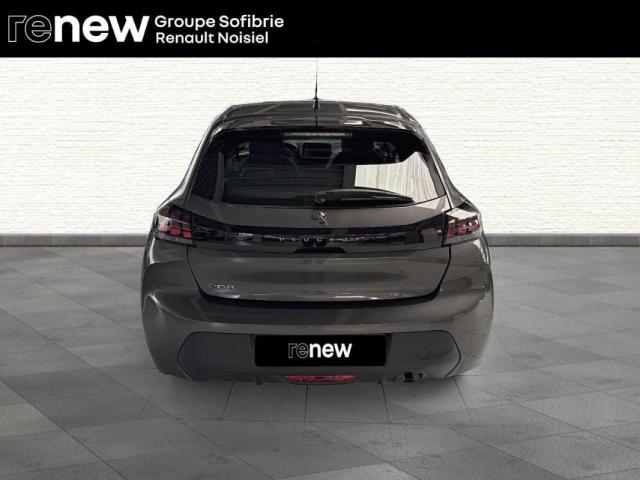 Peugeot 208 image 4