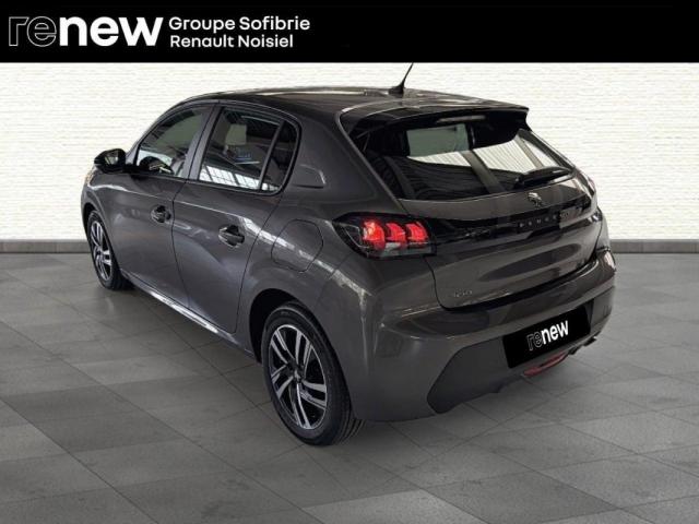 Peugeot 208 image 6