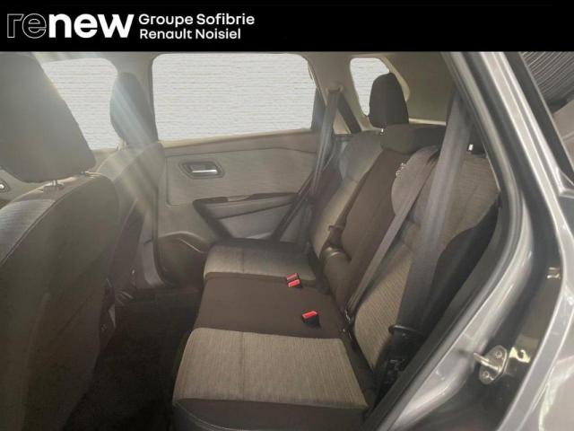 Nissan X-Trail image 8