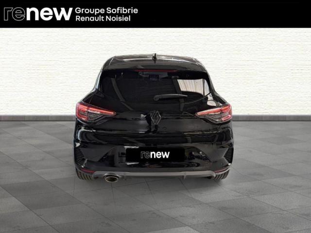 Renault Clio image 2