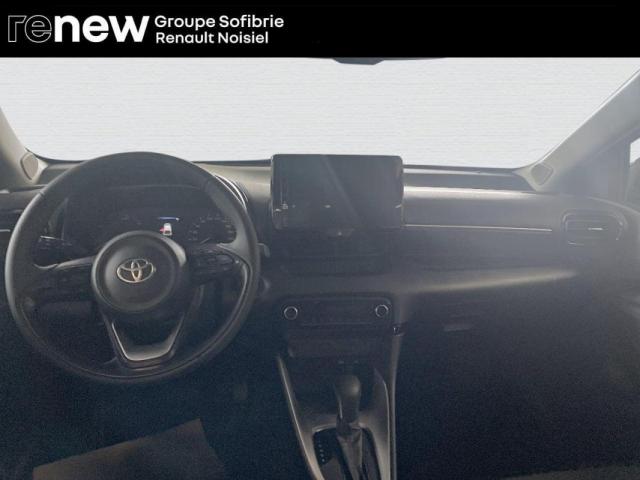 Toyota Yaris image 2