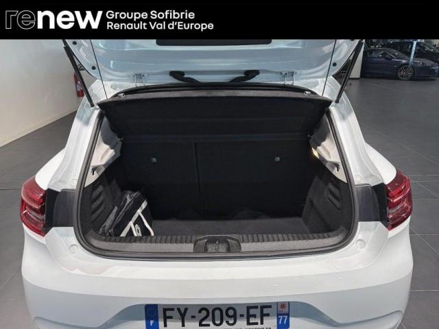 Renault Clio image 2