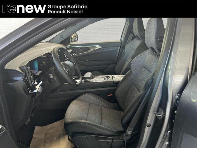 Renault Austral image 9
