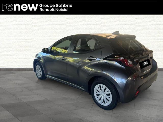Toyota Yaris image 2