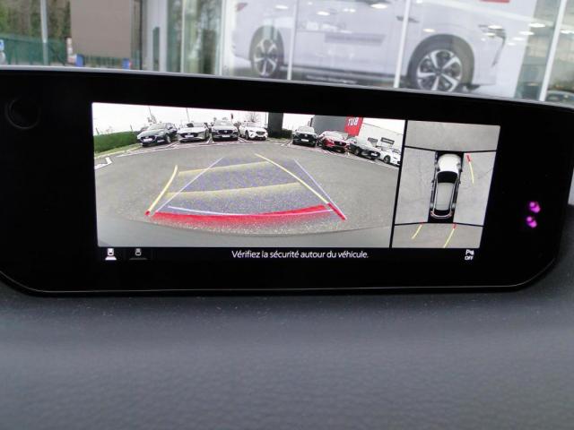 Mazda 3 image 2