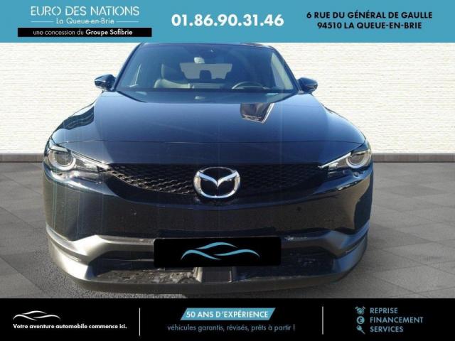 Mazda 3 image 8