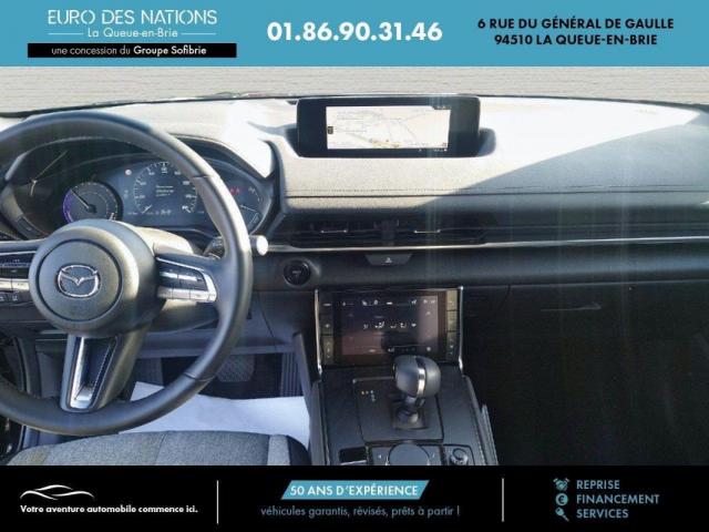 Mazda 3 image 9