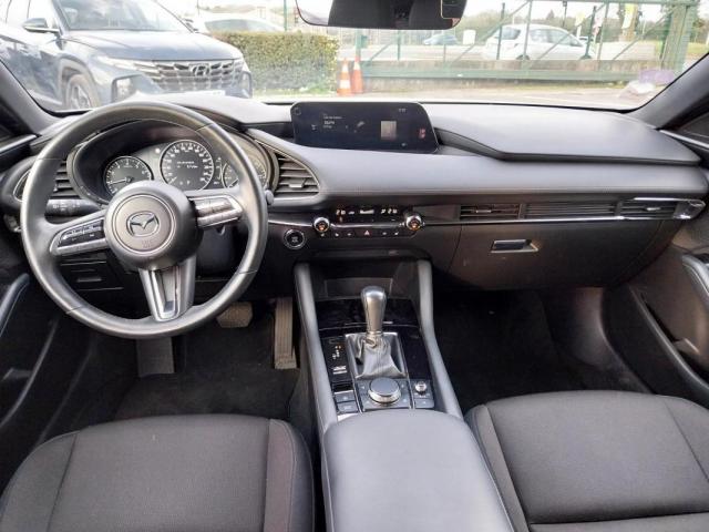 Mazda 3 image 3