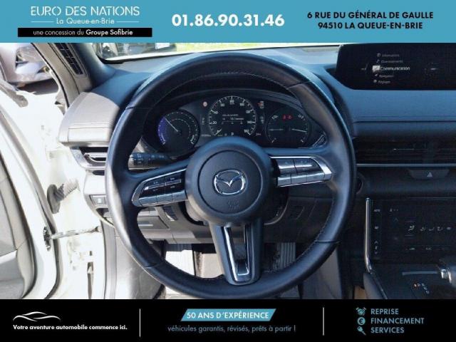 Mazda 3 image 6