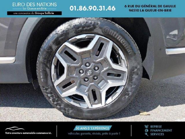 Hyundai Santa Fe image 3