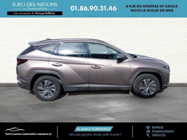 Hyundai Tucson image 8