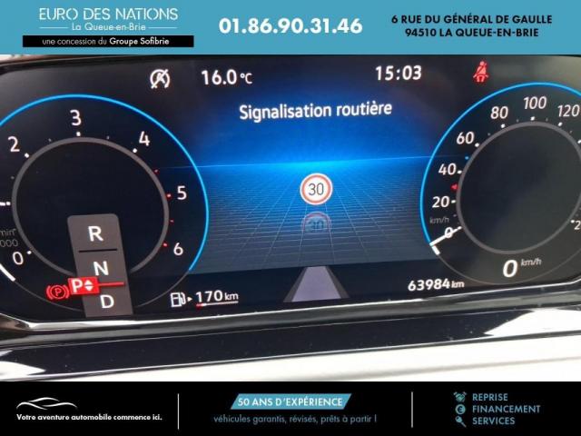 Volkswagen Golf image 8