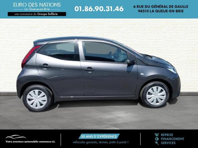 Toyota Aygo image 2