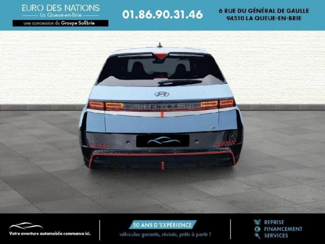 Hyundai Ioniq image 3