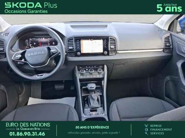 Skoda Karoq image 8