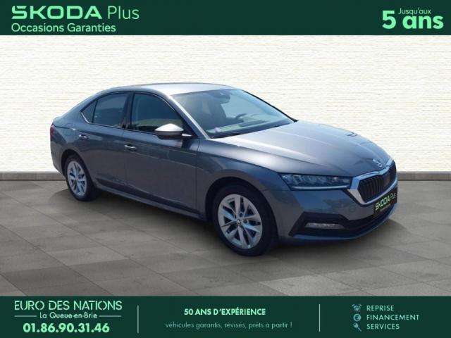 Skoda Octavia image 8