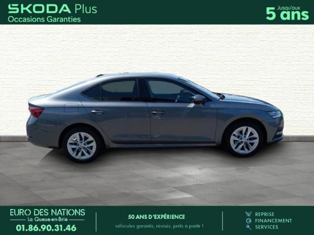 Skoda Octavia image 1