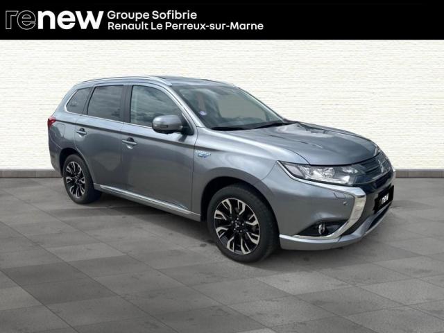 Mitsubishi Outlander image 1