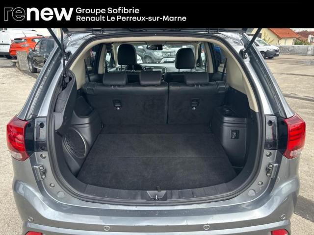 Mitsubishi Outlander image 8
