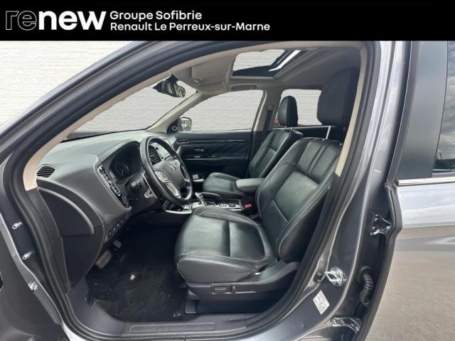 Mitsubishi Outlander image 2