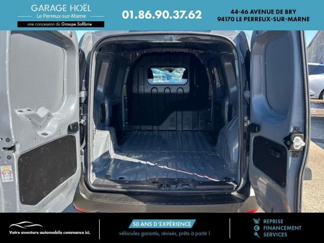 Renault Express Van image 4