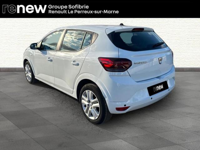 Dacia Sandero image 2
