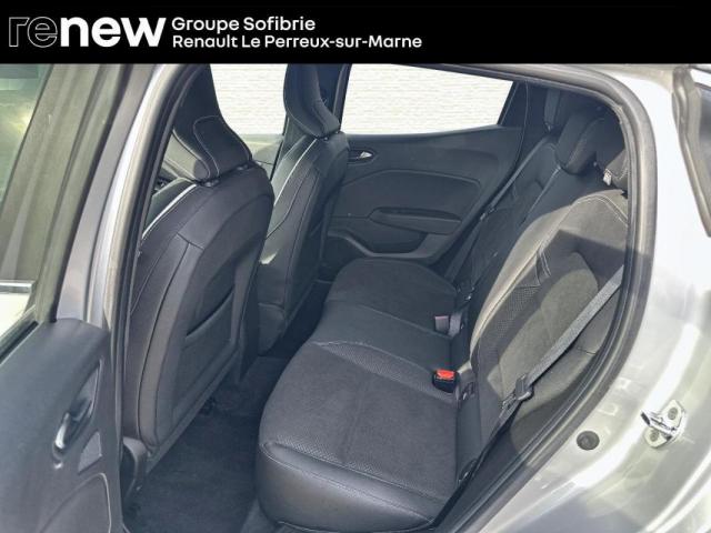 Renault Clio image 8