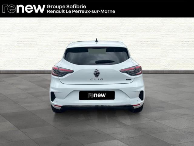 Renault Clio image 2