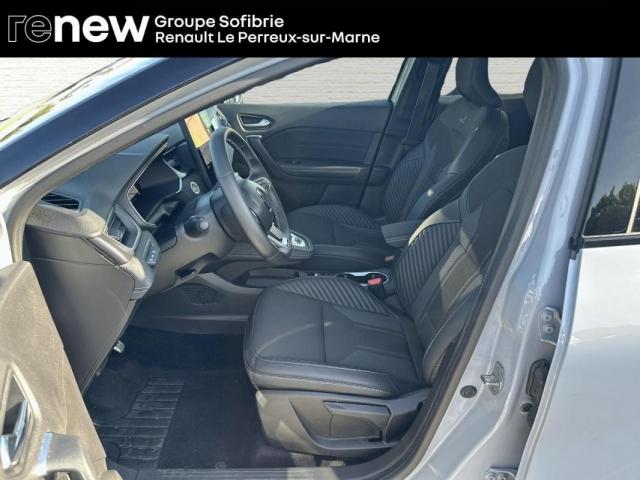Renault Captur image 9