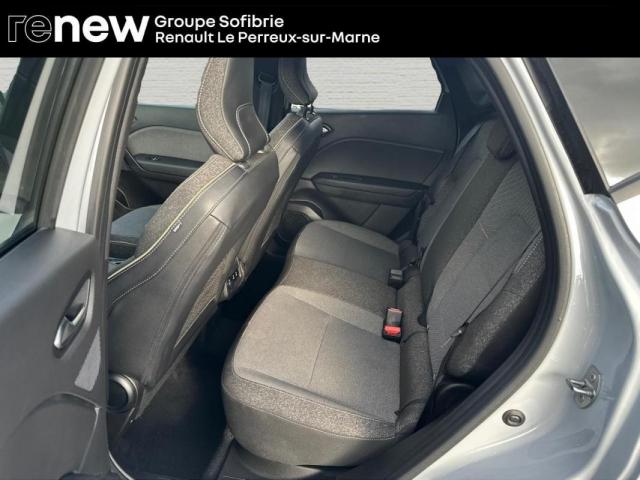 Renault Captur image 2