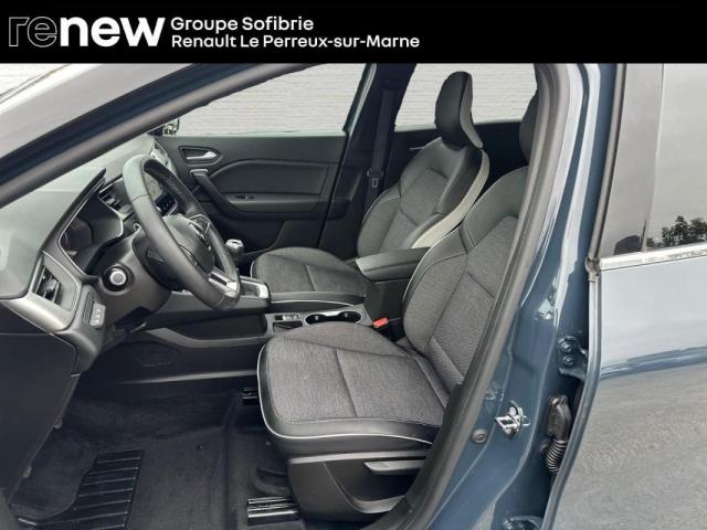 Renault Captur image 8