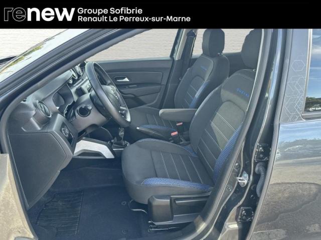 Dacia Duster image 2