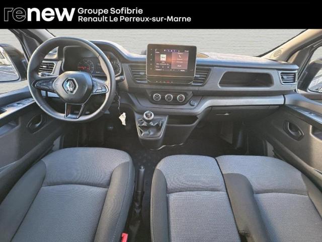 Renault Trafic image 8