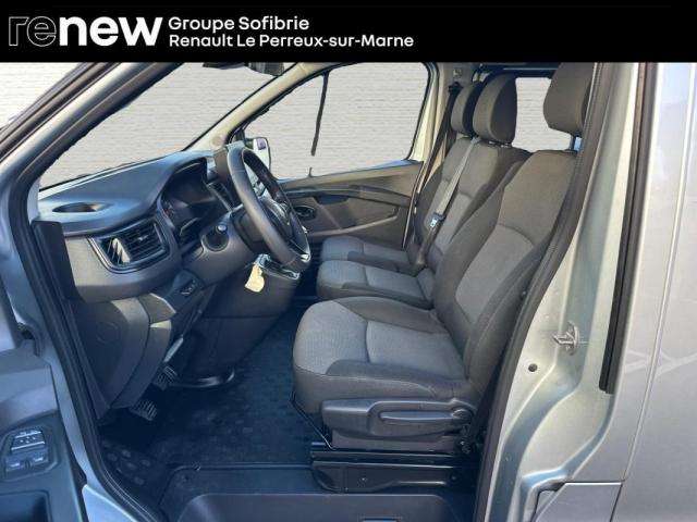 Renault Trafic image 7