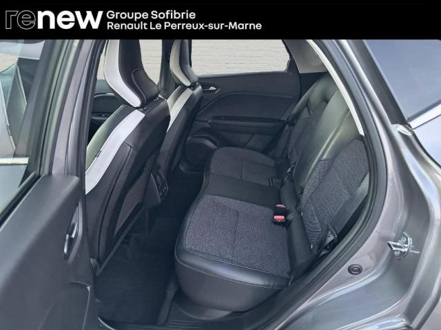 Renault Captur image 1