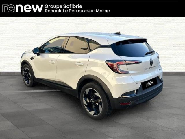 Renault Captur image 2