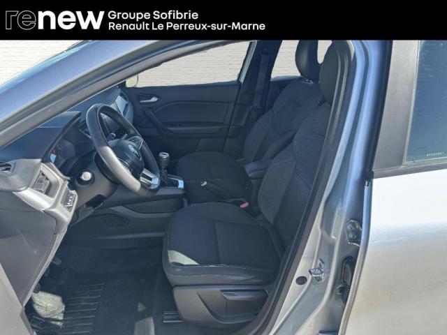 Renault Captur image 8