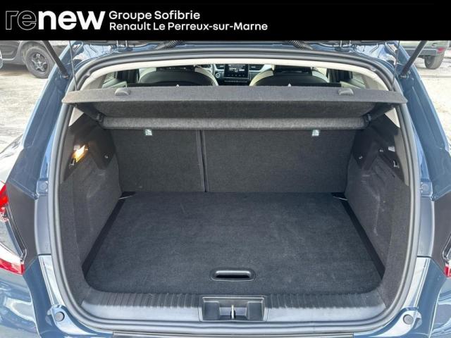 Renault Captur image 8