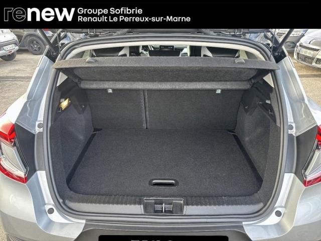 Renault Captur image 9