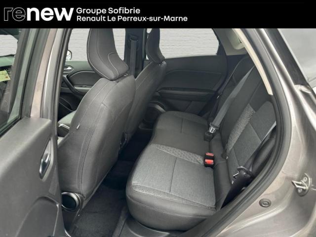 Renault Captur image 2