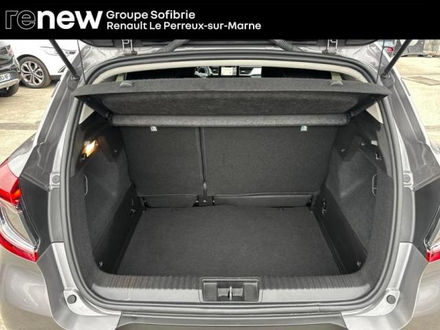 Renault Captur image 6